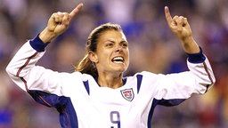 Die US-amerikanische Nationalspielerin Mia Hamm  © imago/Icon SMI Foto: Carmen Jaspersen