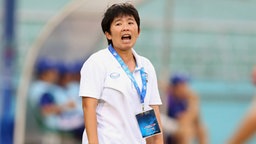 Nuengruethai Sathongwien, Trainerin der thailändischen Frauenfußball-Nationalmannschaft