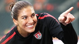 US-Nationaltorhüterin Hope Solo US-Nationaltorhüterin Hope Solo © picture-alliance/dpa Foto: Friso Gentsch
