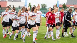 Die deutsche Nationalmannschaft beim Training in Rennes © picture alliance/dpa 