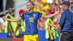 Jubel bei der schwedischen Nationalspielerin Sofia Jakobsson © imago images / HMB-Media 