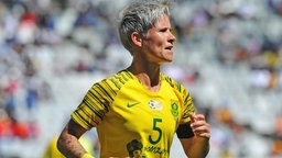 Janine van Wyk, Kapitänin der südafrikanischen Frauenfußball-Nationalmannschaft 