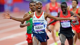 Mohamed Farah gewinnt Gold über 5.000 Meter bei den Olympischen Spielen 2012 in London. © picture alliance / Back Page Images Foto: Back Page Images