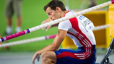 Renaud Lavillenie bei der WM 2011 in Daegu © picture alliance / dpa Foto: Bernd Thissen