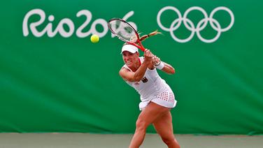 Die deutsche Tennisspielerin Angelique Kerber in Aktion. © dpa Foto: Michael Reynolds