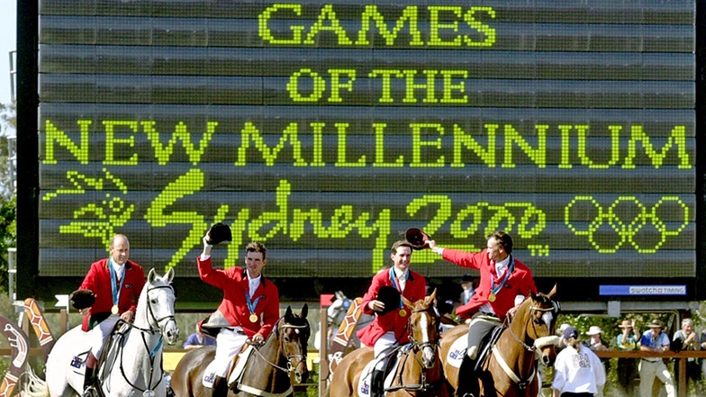 Reiter bei den Olympischen Spielen in Sydney. © picture-alliance / dpa 