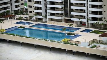 Die Pool-Anlage im Olympischen Dorf in Rio de Janeiro © picture alliance / Photoshot