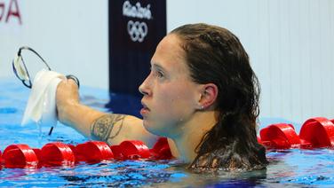 Die deutsche Schwimmerin Sarah Köhler © dpa - Bildfunk Foto: Michael Kappeler
