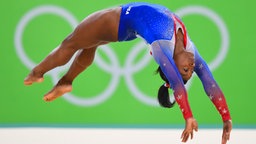 Die US-amerikanische Turnerin Simone Biles © picture alliance/ZUMA Press Foto: Mark Reis